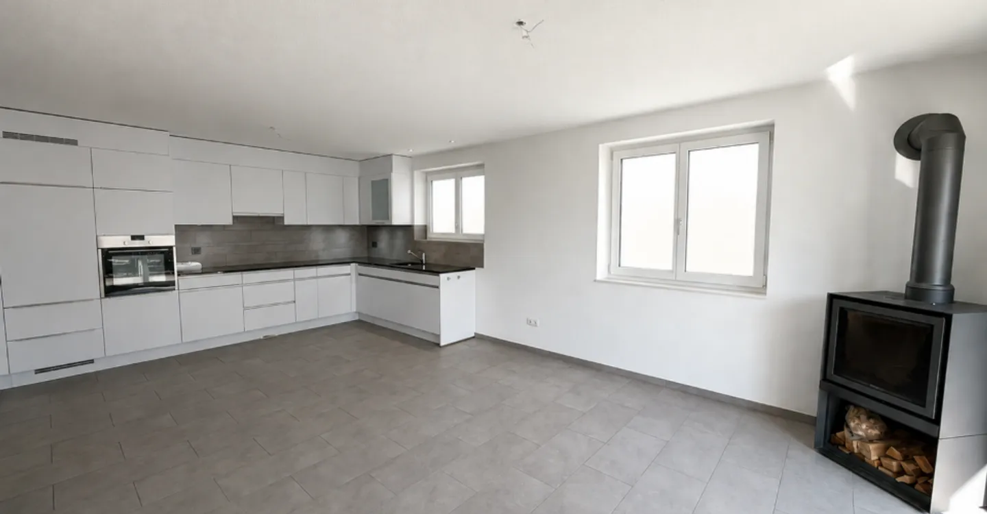 Appartement moderne avec terrasse - Photo 2 sur 11