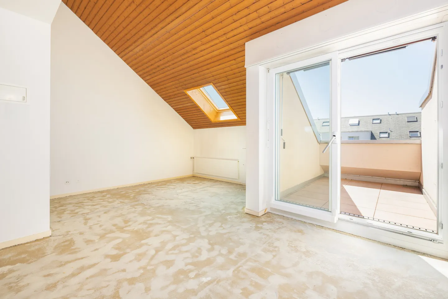 Versatile Maisonette Apartment - Photo 8 of 13