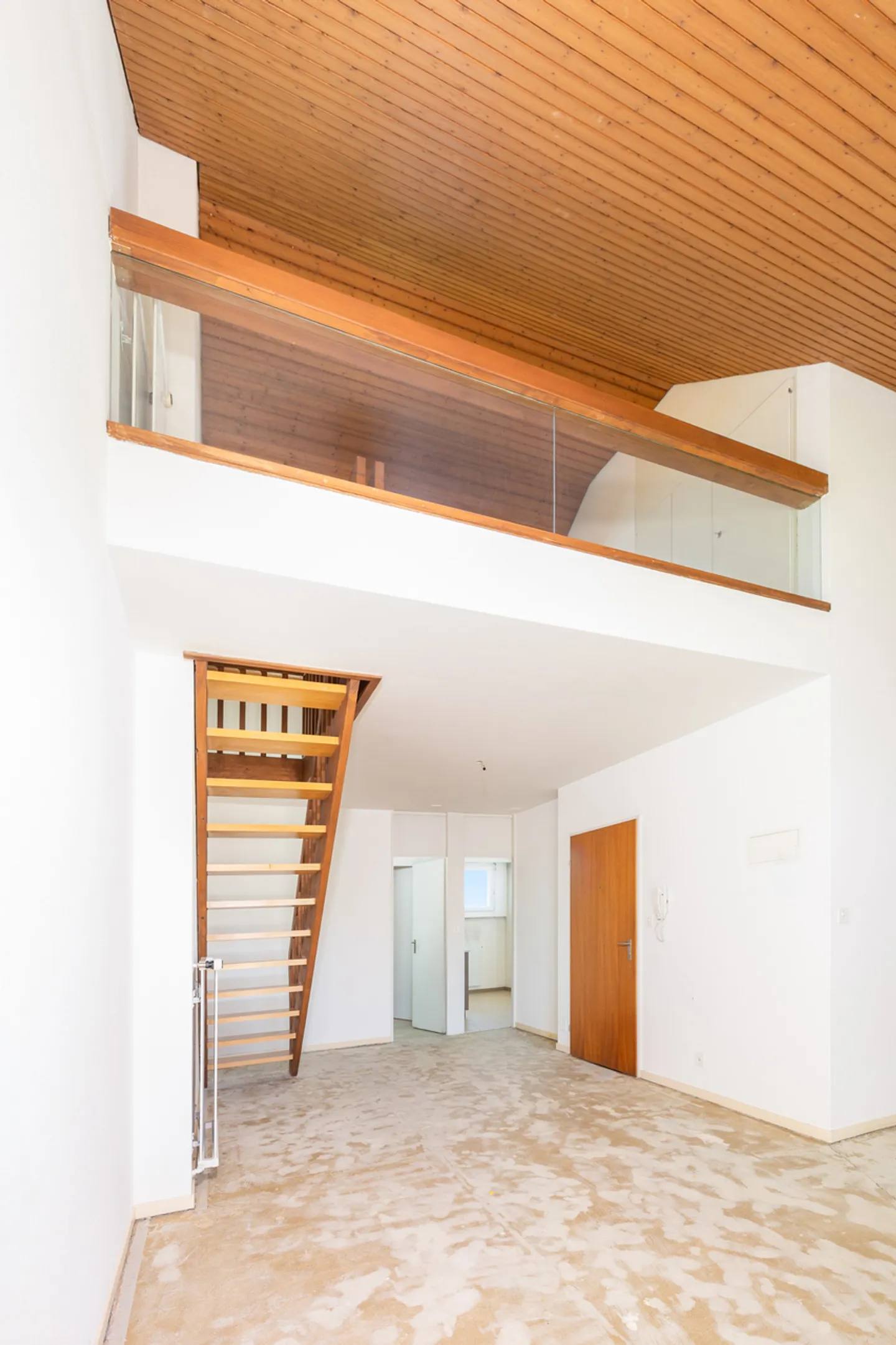 Versatile Maisonette Apartment - Photo 11 of 13