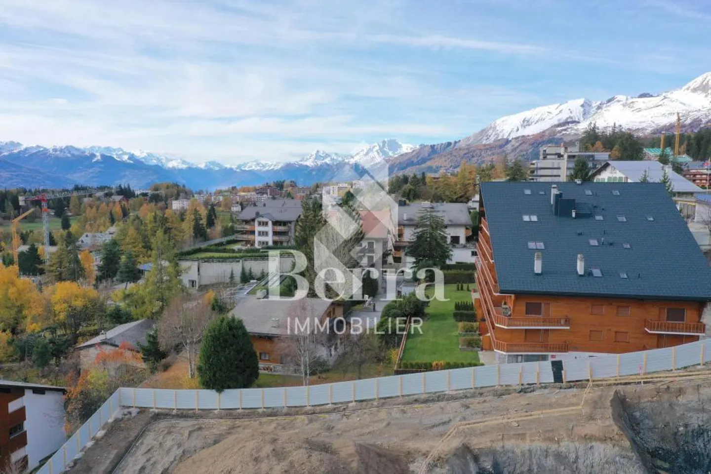 Luxury 2.5 Room Apartment in Crans-Montana - Photo 10 of 13