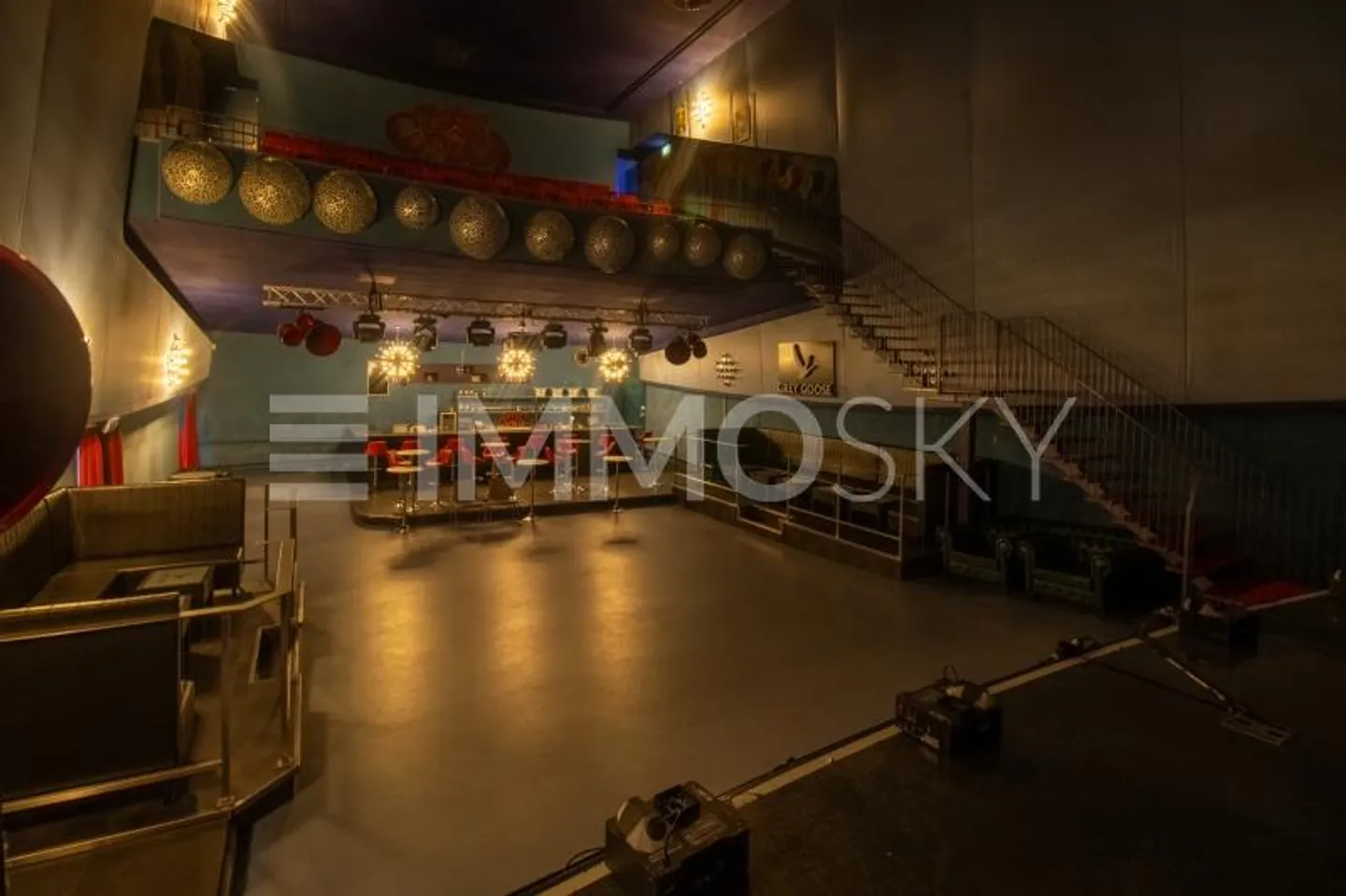 Experience, celebrate, inspire - everything under one roof - Photo 7 of 9