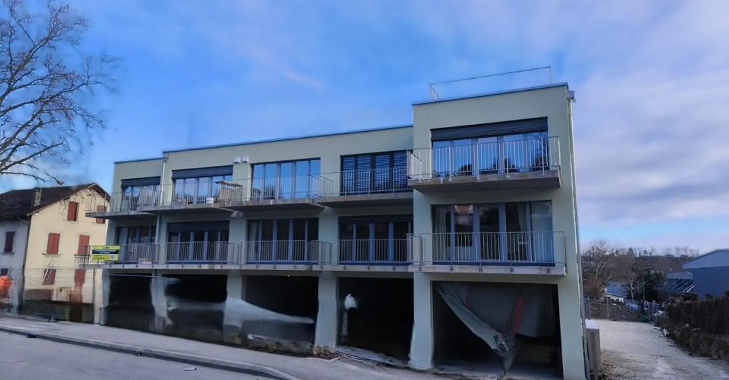 Superficie amministrativa con balcone - 2° piano - Nuovo progetto - Foto 2 di 10
