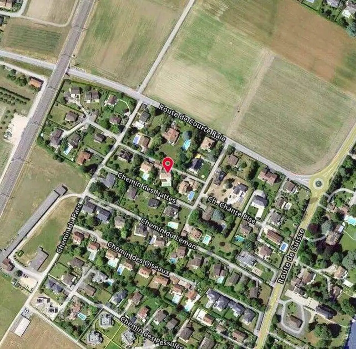 Villa indipendente con piscina - Foto 7 di 13