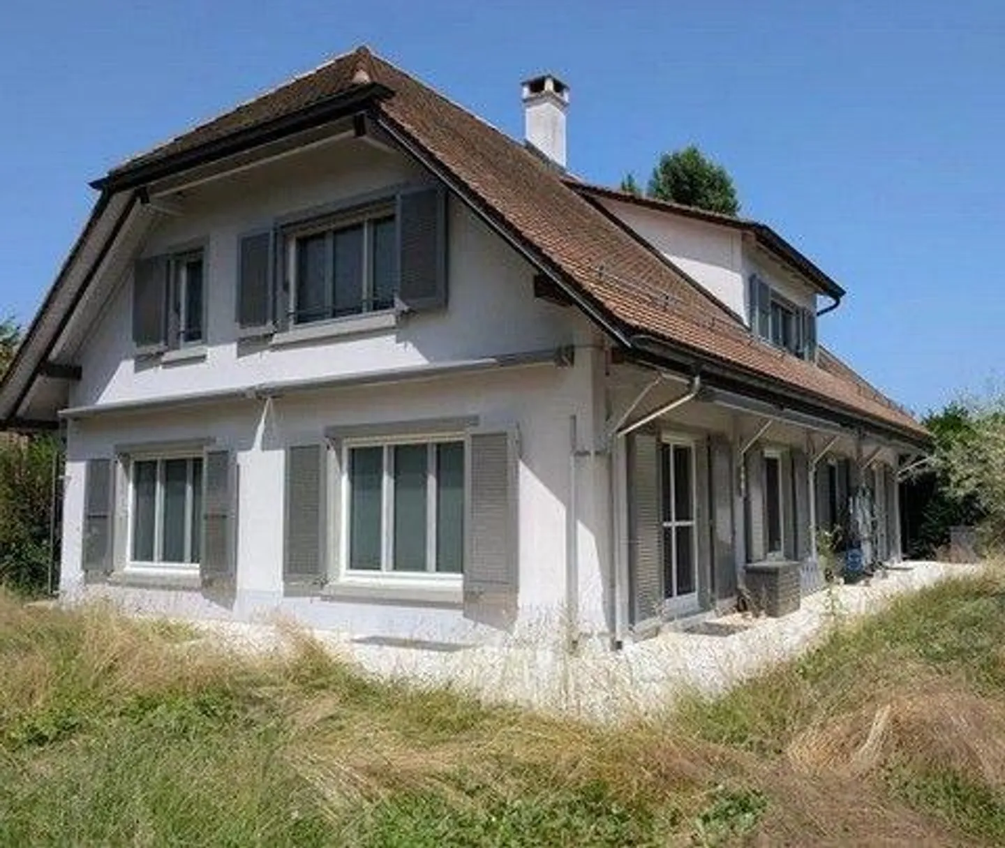 Villa indipendente con piscina - Foto 1 di 13