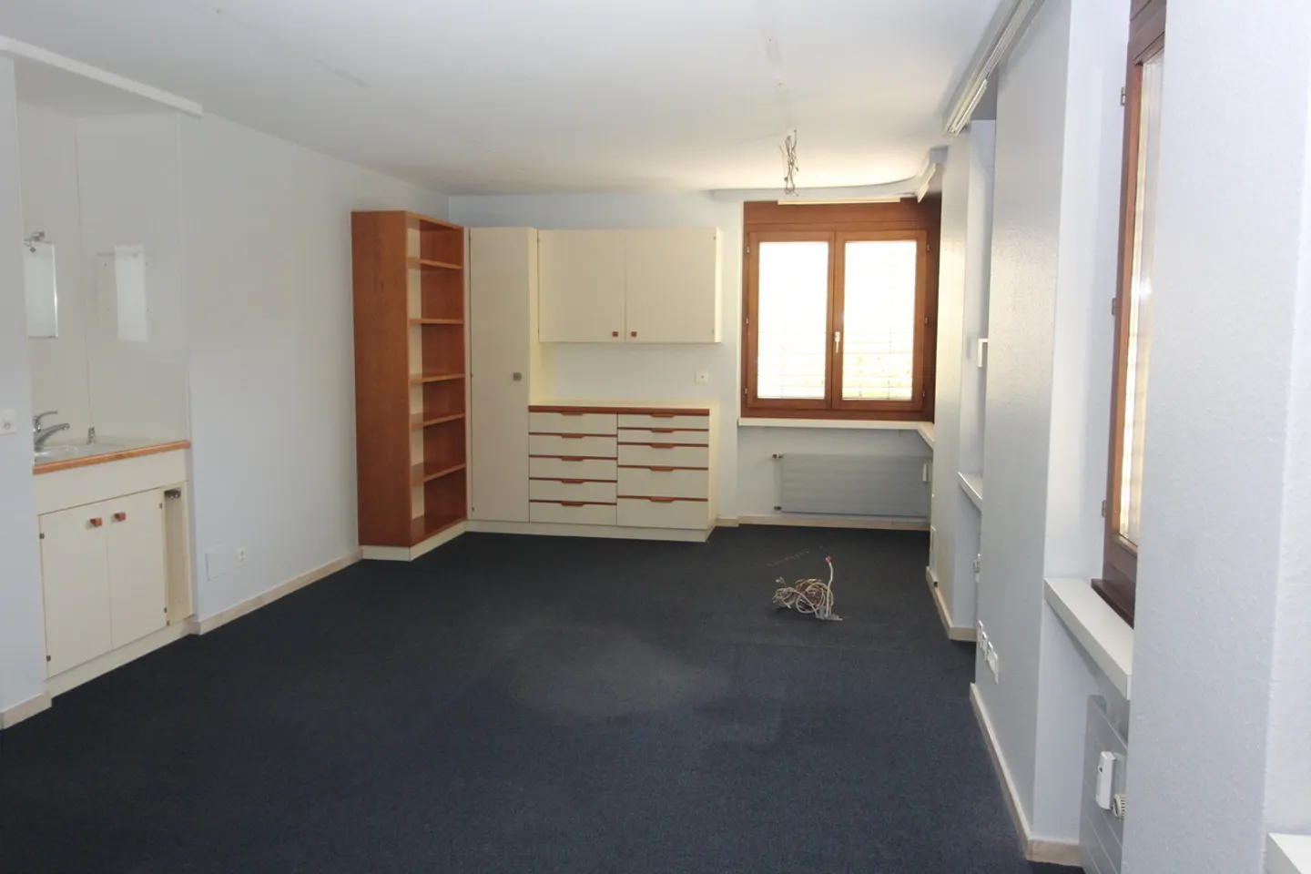 Versatile Commercial Space - Photo 4 of 7