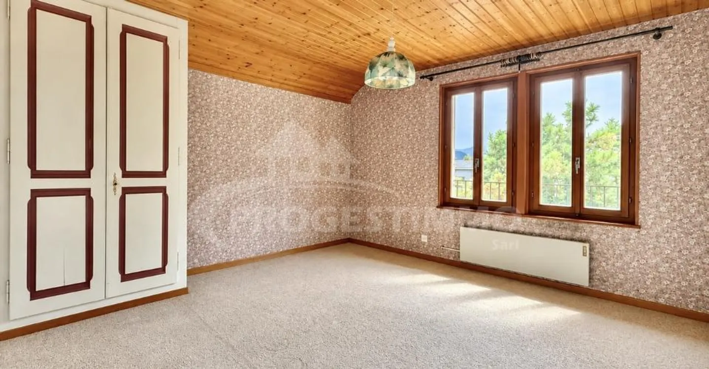 A CHARACTER PROPERTY WITH MULTIPLE POSSIBILITIES - Photo 8 of 12