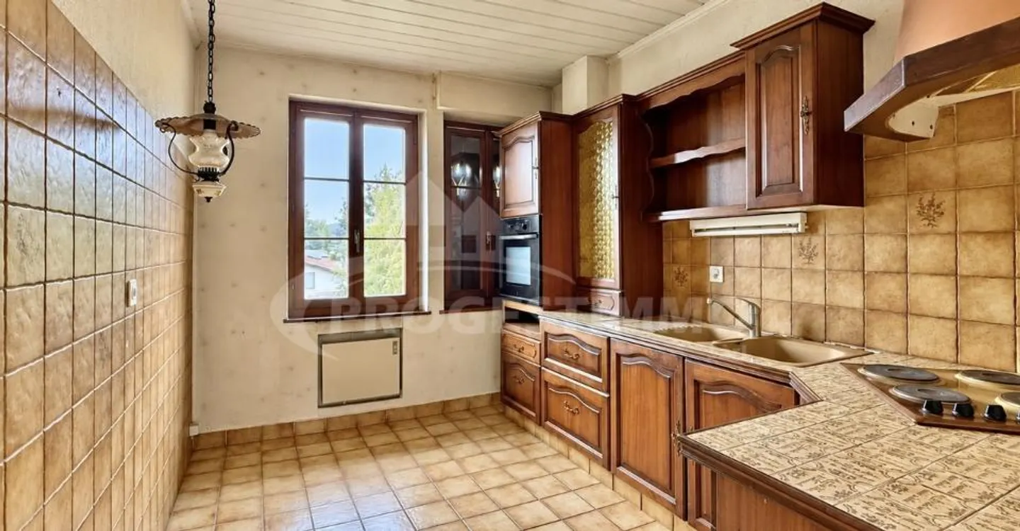 A CHARACTER PROPERTY WITH MULTIPLE POSSIBILITIES - Photo 9 of 12