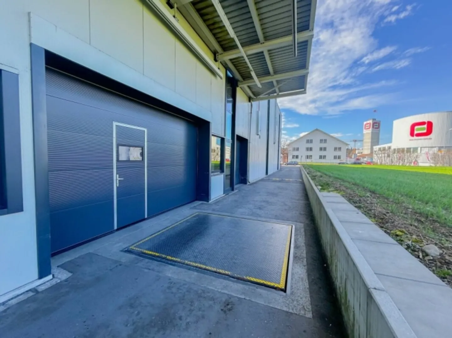 «Gewerbe-, Büro- oder Lagerflächen ab 120 m² an erstklassiger Lage in Sursee» - Foto 4 von 10