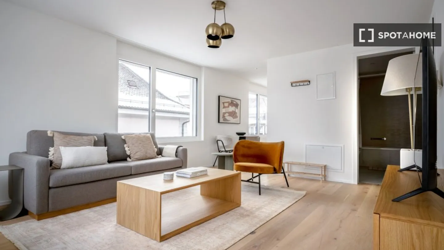 Discover, visit, and rent your new home online with complete confidence. - Photo 1 of 12