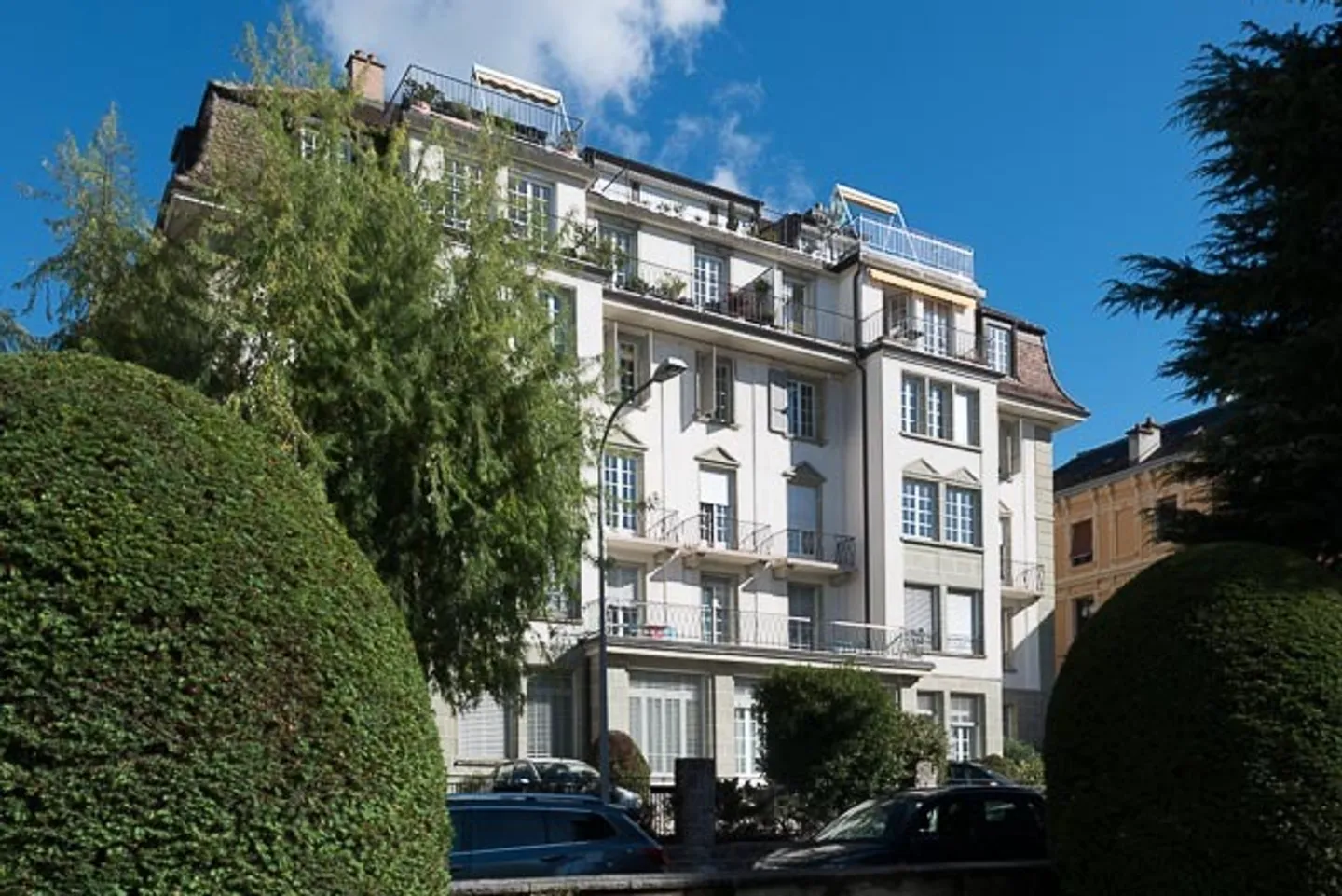 Place de Parc Extérieure à Louer - Photo 1 sur 1