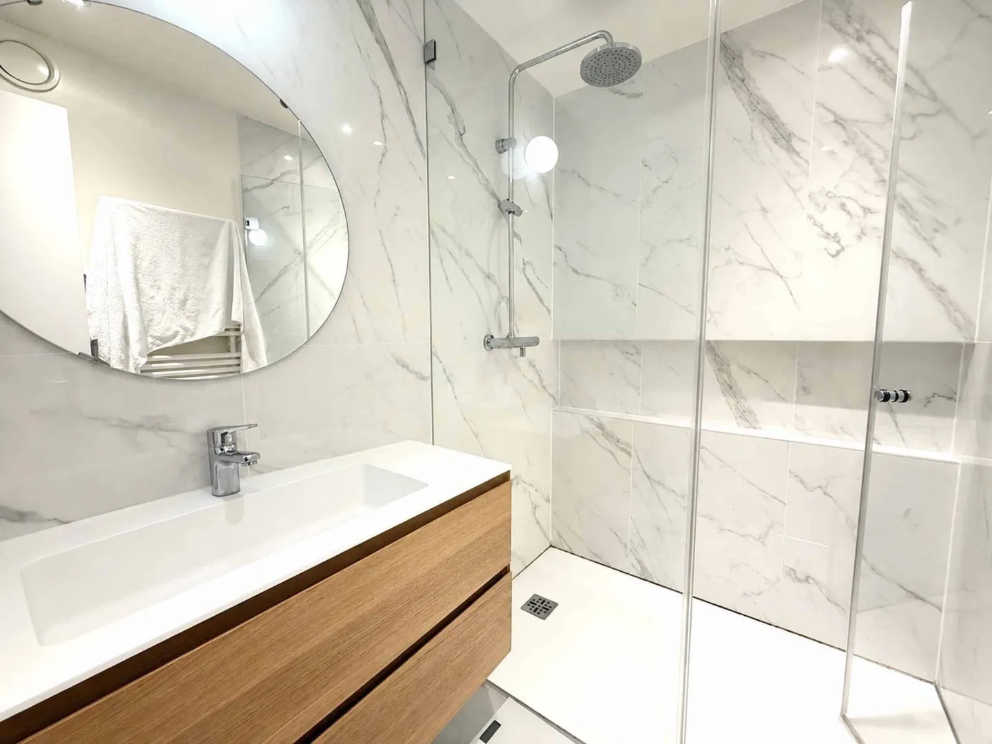 5,5 camere di eccezione con vista sul lago - Foto 5 di 8