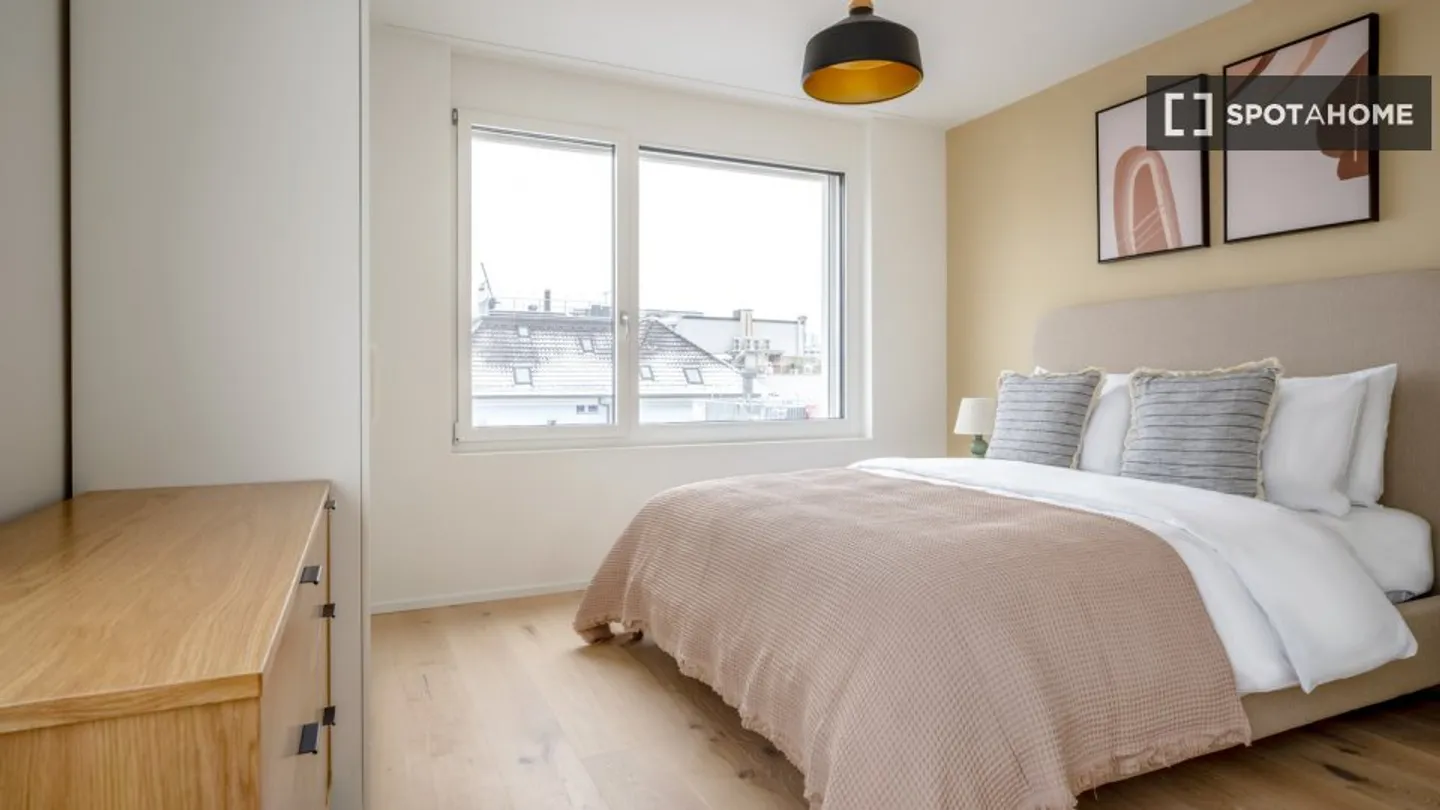 Discover, visit, and rent your new home online with complete confidence. - Photo 7 of 12