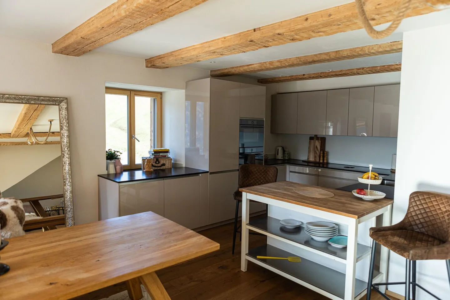 5.5 Room Penthouse Apartment with Panoramic View - Photo 11 of 20