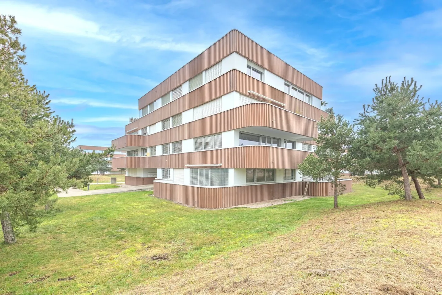 Appartement Charmant à Neuchâtel - Photo 1 sur 2