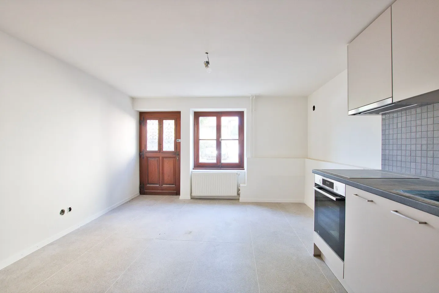 Appartamento in casa di villaggio - Foto 2 di 6