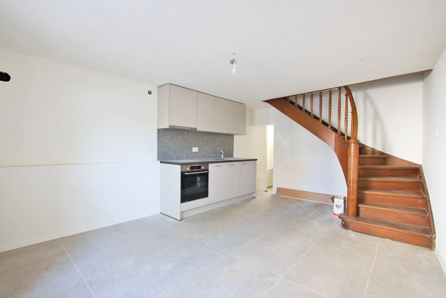 Appartamento in casa di villaggio - Foto 4 di 6