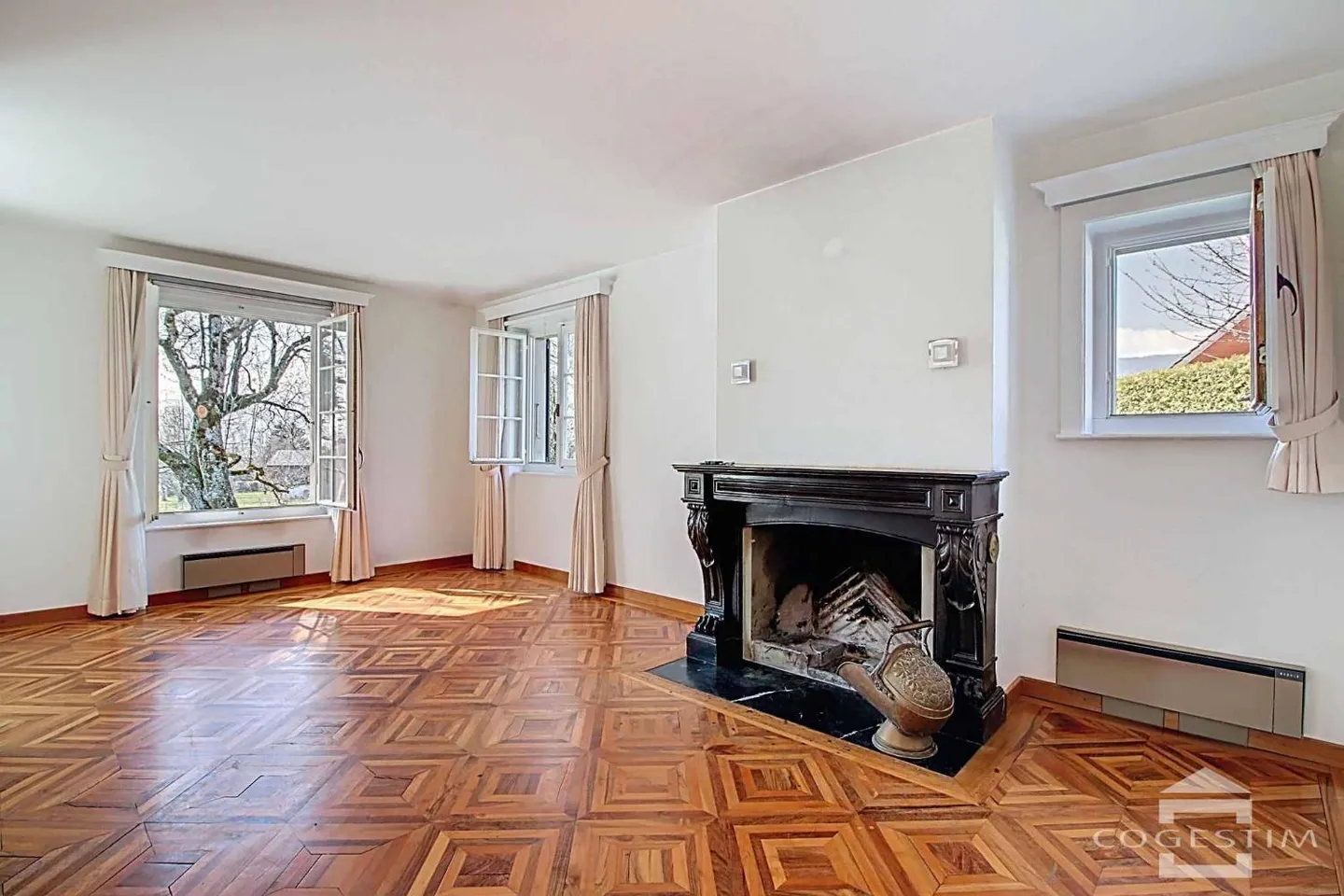 Villa 5.5 Zimmer - Foto 4 von 13