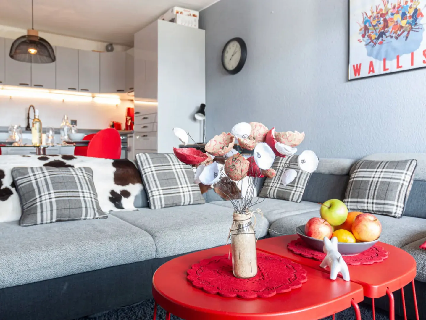 Charming Apartment in Haute-Nendaz - Photo 2 of 11