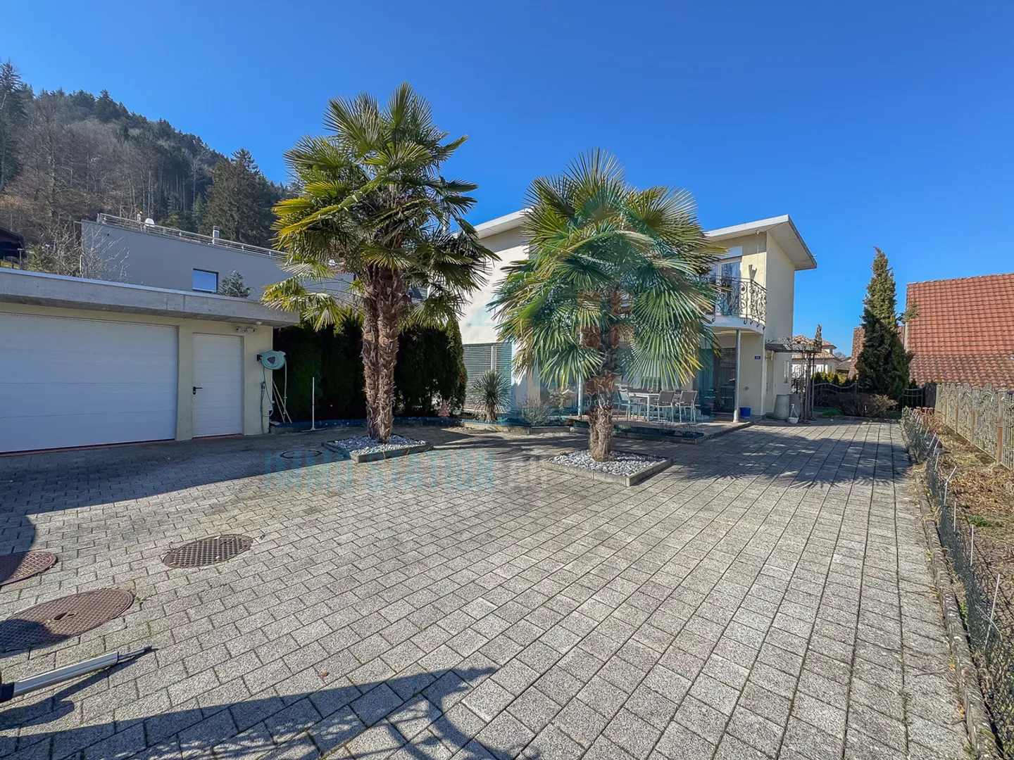 Casa unifamiliare moderna con vista panoramica in posizione tranquilla - Foto 1 di 10