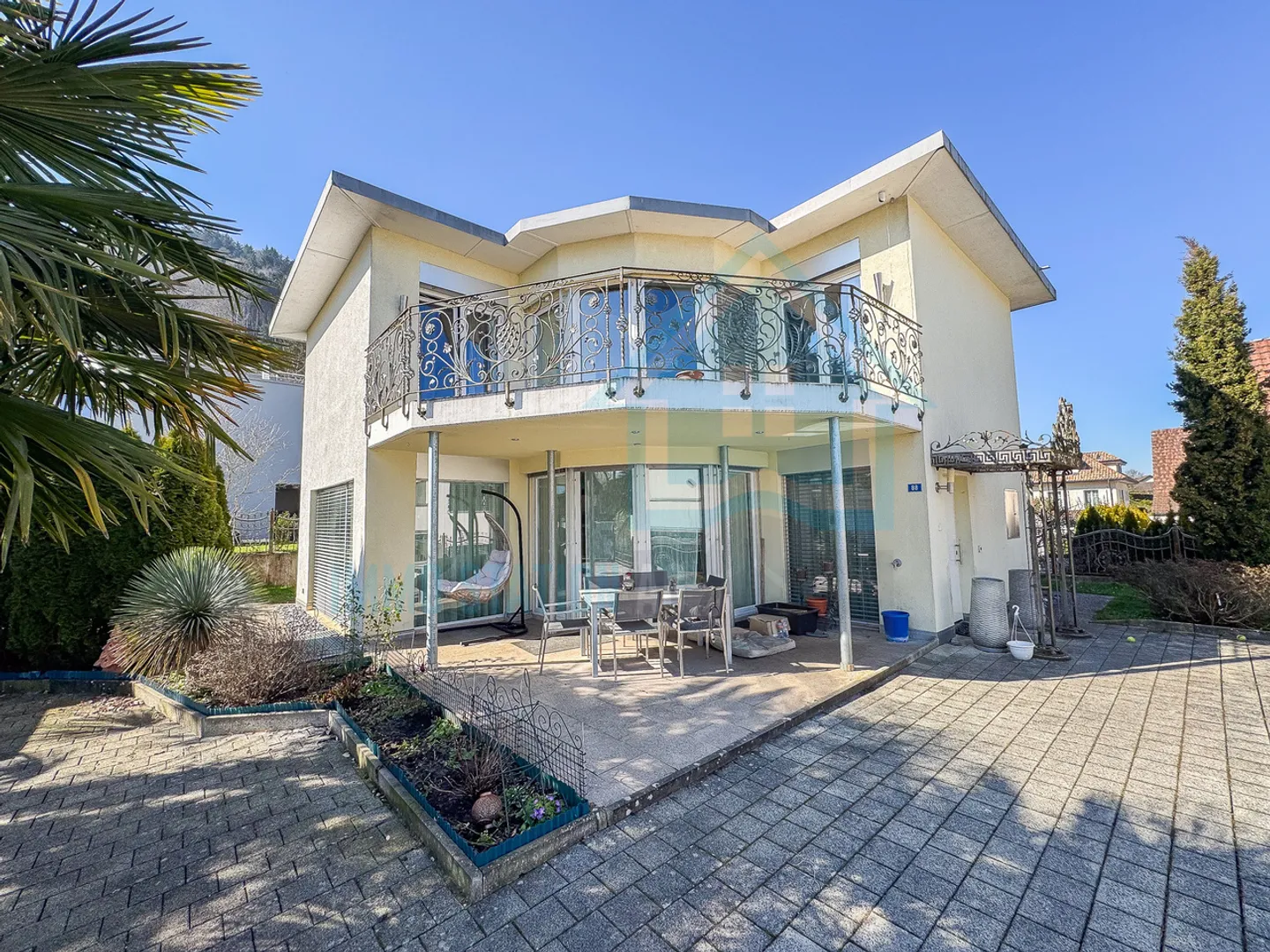 Casa unifamiliare moderna con vista panoramica in posizione tranquilla - Foto 8 di 10