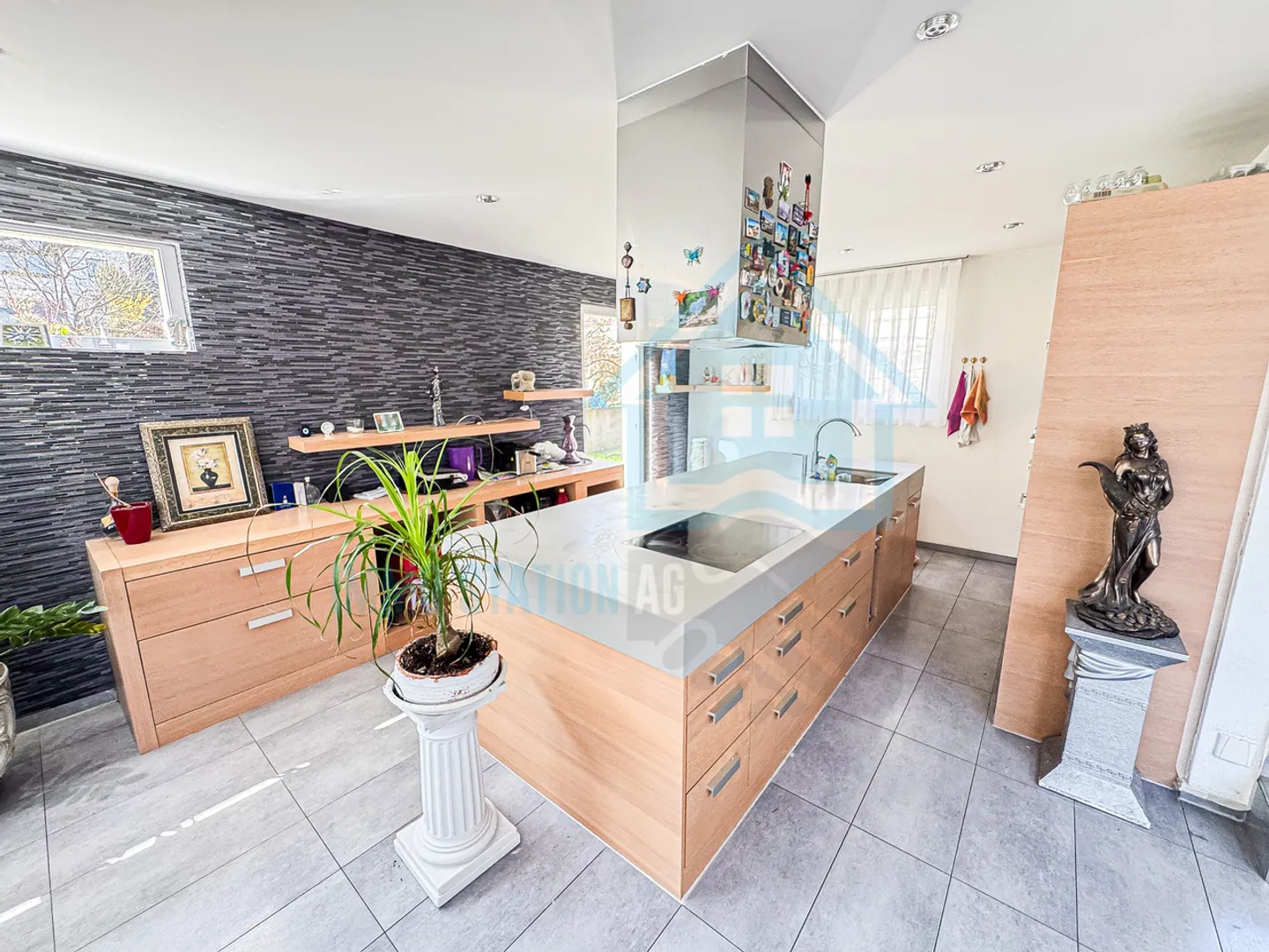 Casa unifamiliare moderna con vista panoramica in posizione tranquilla - Foto 5 di 10
