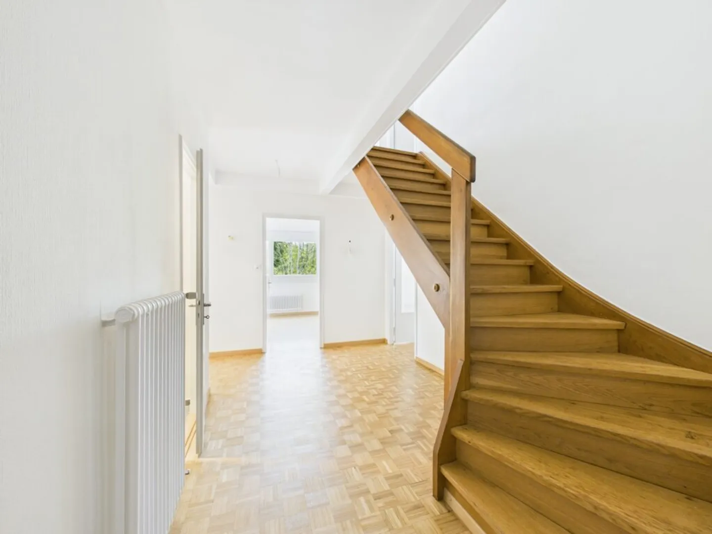 Appartamento duplex di 4,5 locali al 1° piano a Losanna - Foto 1 di 13