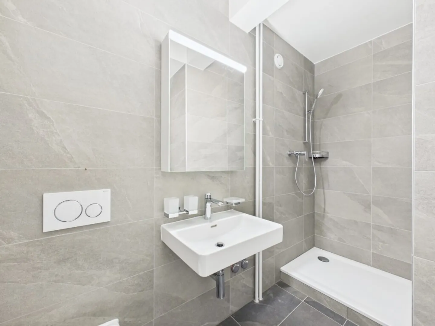 Appartamento duplex di 4,5 locali al 1° piano a Losanna - Foto 13 di 13