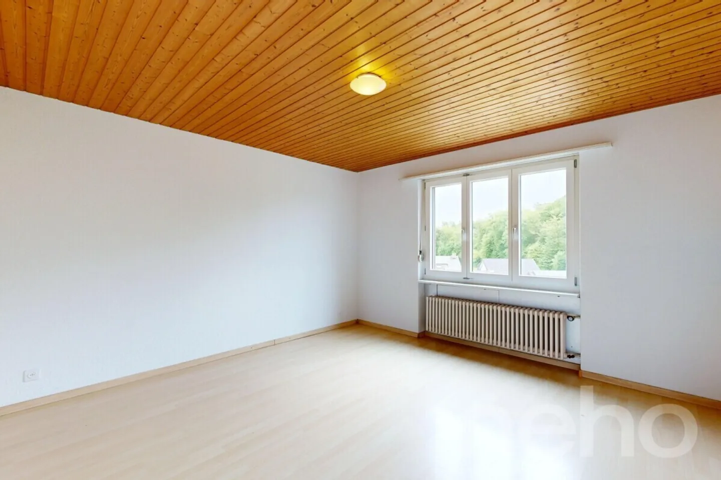 4-room apartment on the top floor with balcony and fireplace - Photo 4 of 11