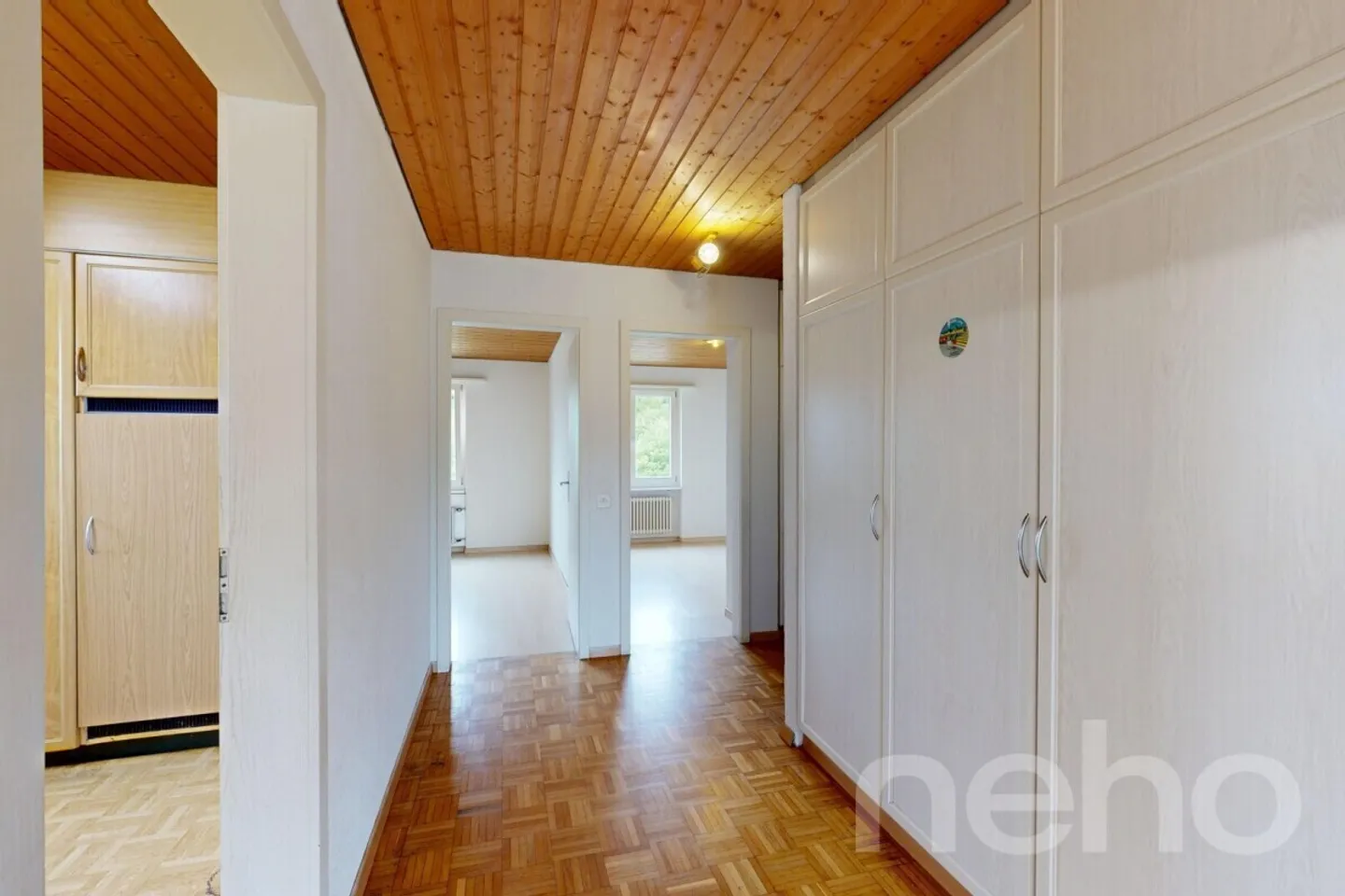 4-room apartment on the top floor with balcony and fireplace - Photo 7 of 11