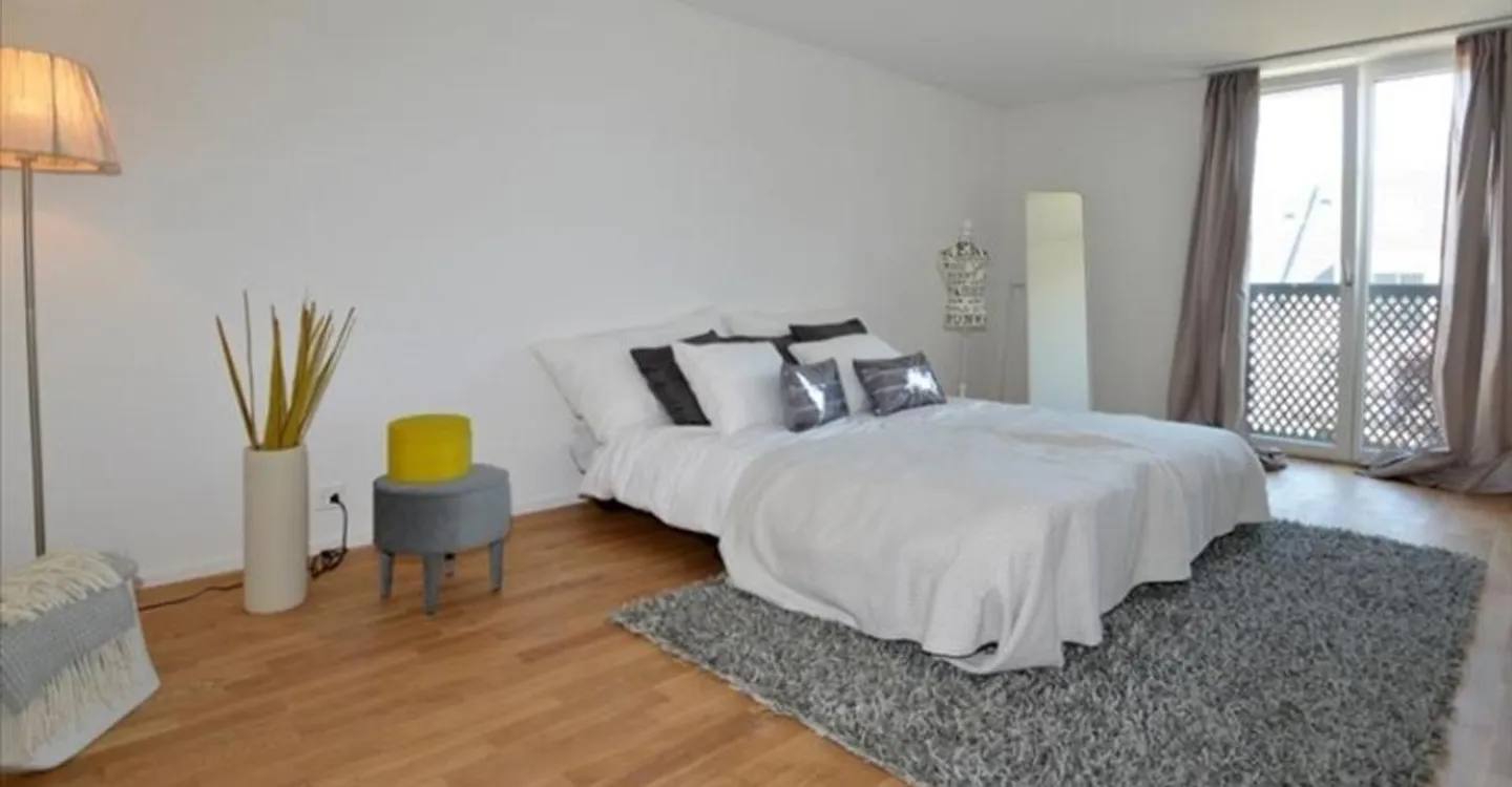 Quiet yet close to the city! - Rent without deposit! - Photo 4 of 8