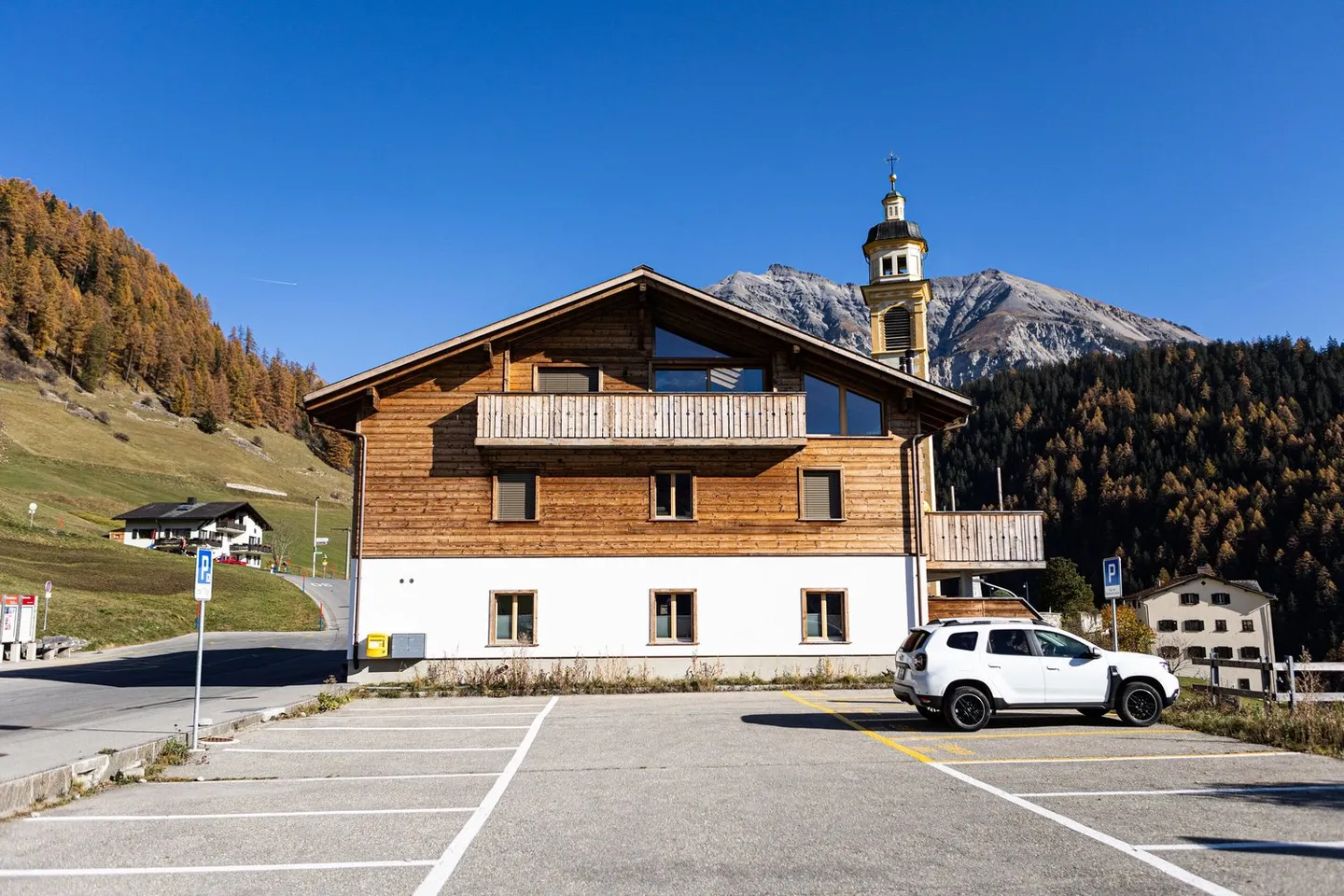 5.5 Room Penthouse Apartment with Panoramic View - Photo 16 of 20