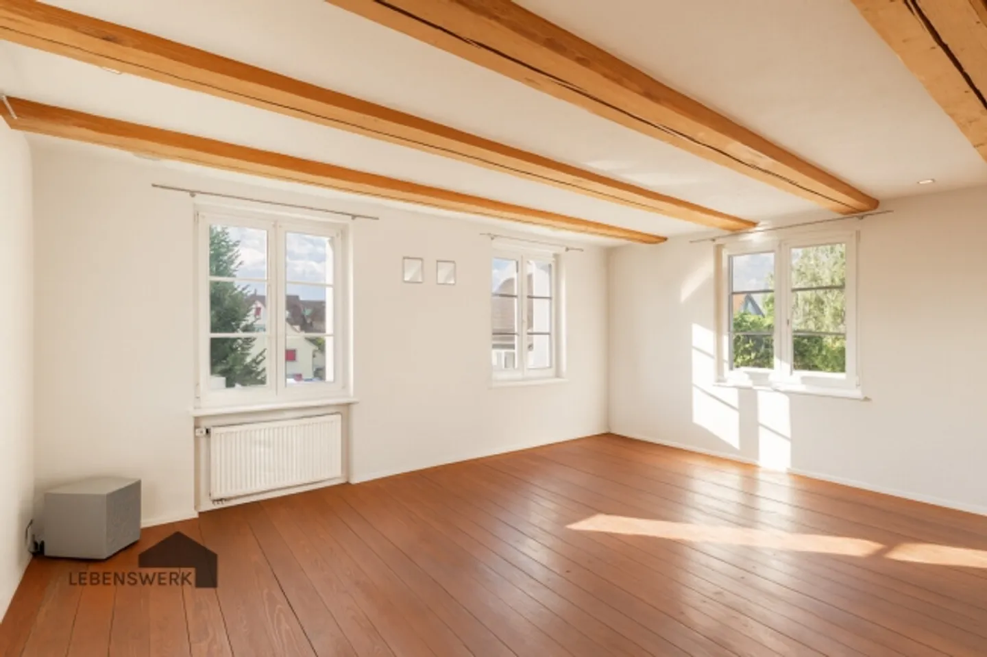 La storia incontra la modernità: casa a travi con vista sul lago, Scherzingen TG - Foto 7 di 10