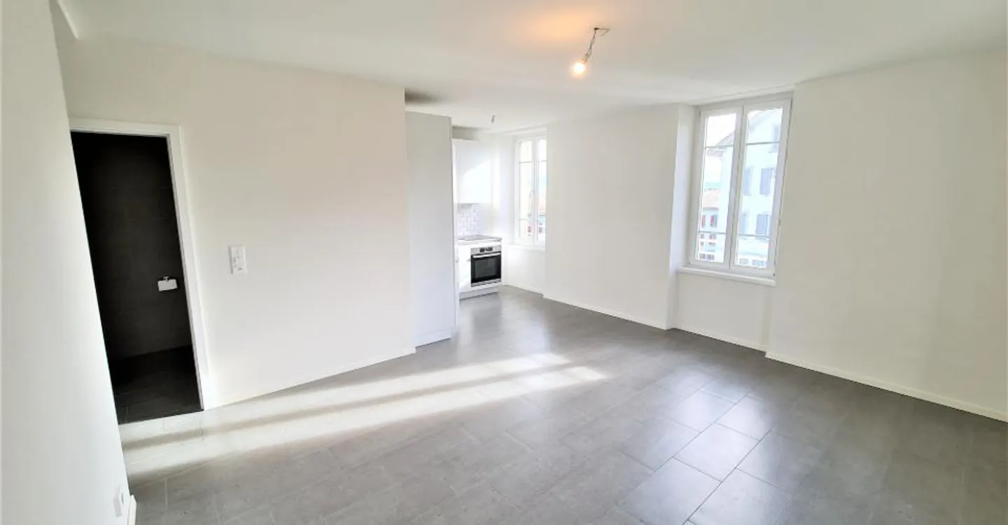 Bel appartement lumineux - Photo 2 sur 6