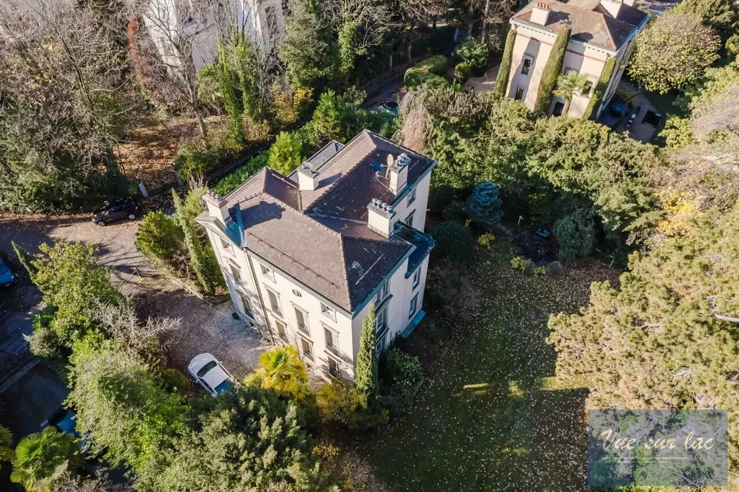 Wunderschönes Privathotel, bezaubernder Garten, nur einen Steinwurf vom See entfernt - Foto 3 von 13