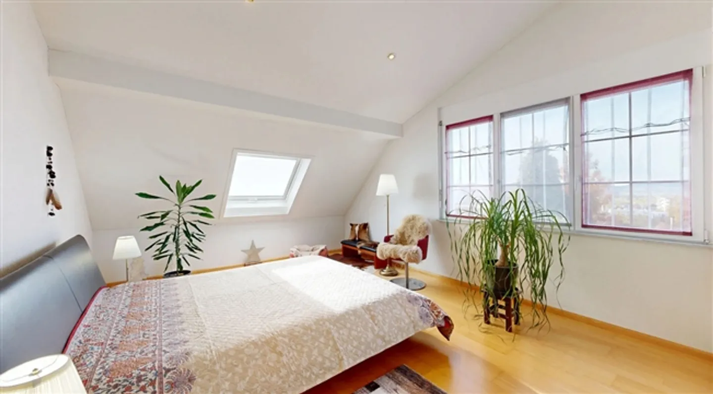 Casa bifamiliare adatta alle famiglie con 5,5 stanze, camino e sauna - Foto 10 di 20