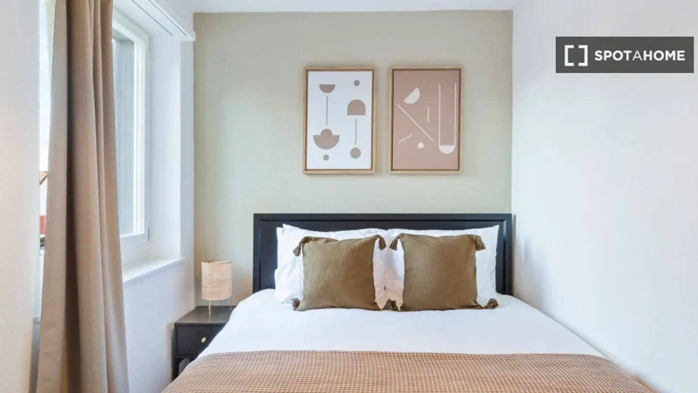 Apartment for rent - Photo 10 of 13