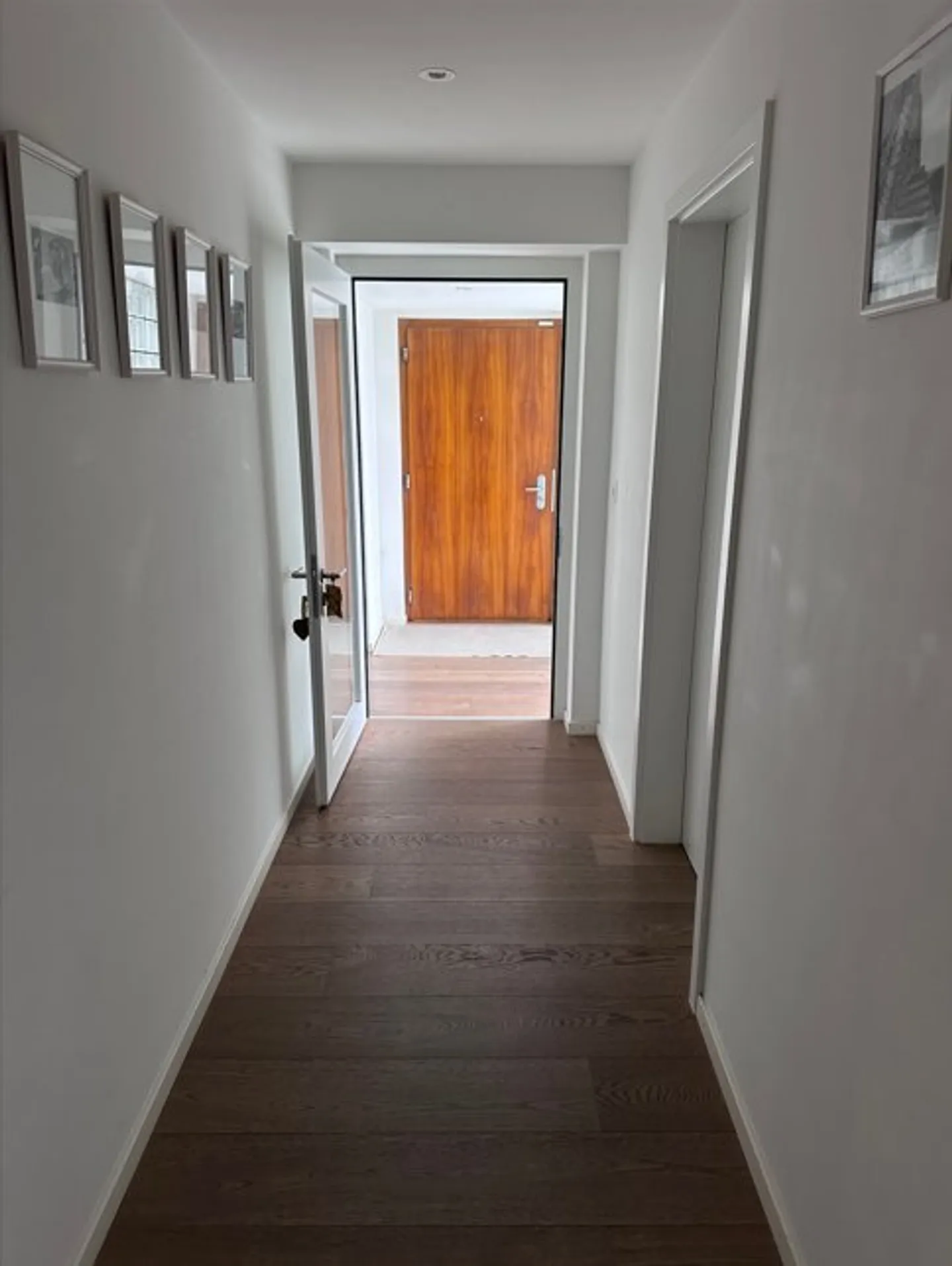 Villa 5.5 Zimmer - Foto 2 von 13