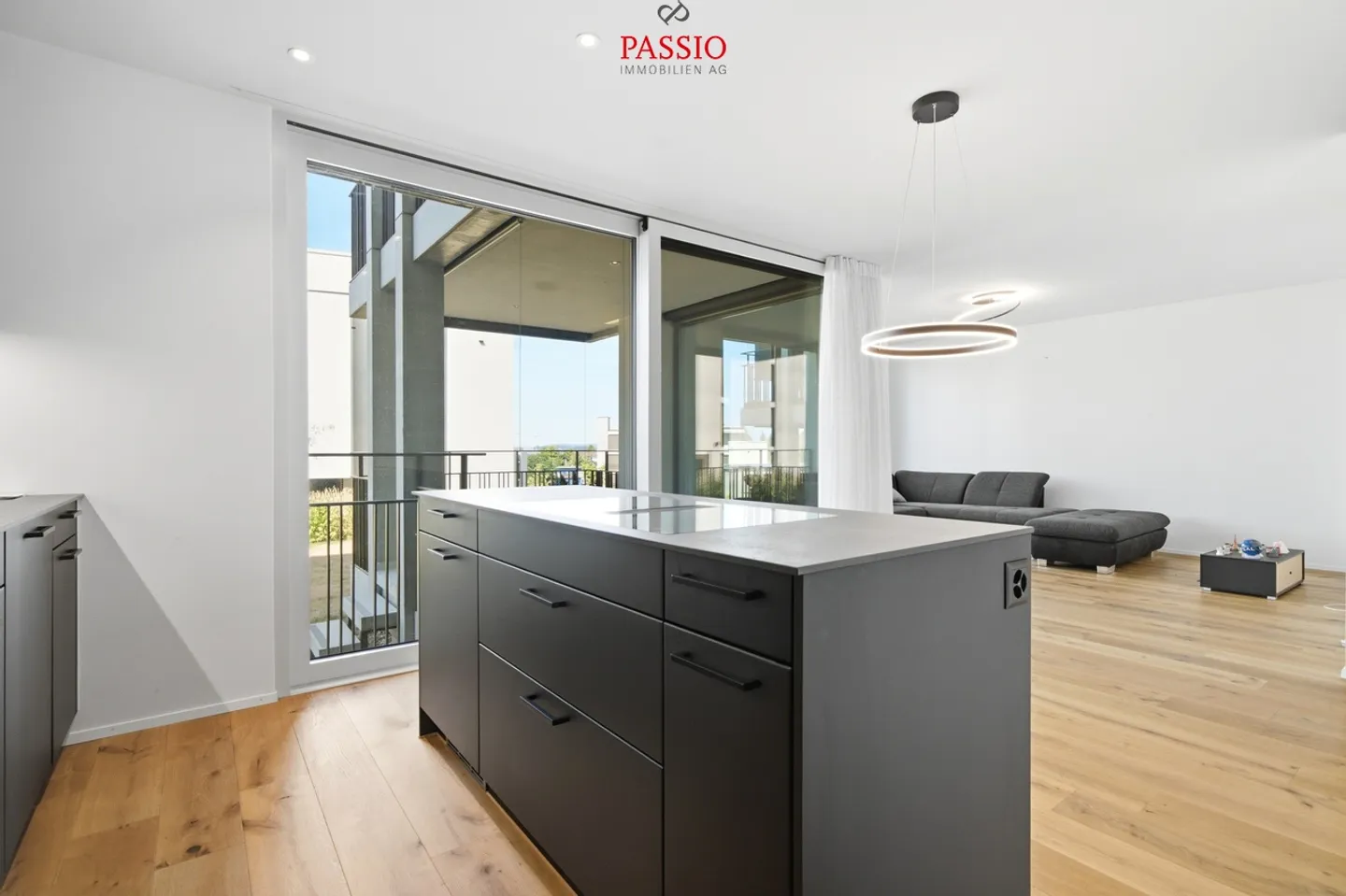 Appartement au rez-de-chaussée presque neuf avec balcon et accès à l'espace vert - Photo 9 sur 28