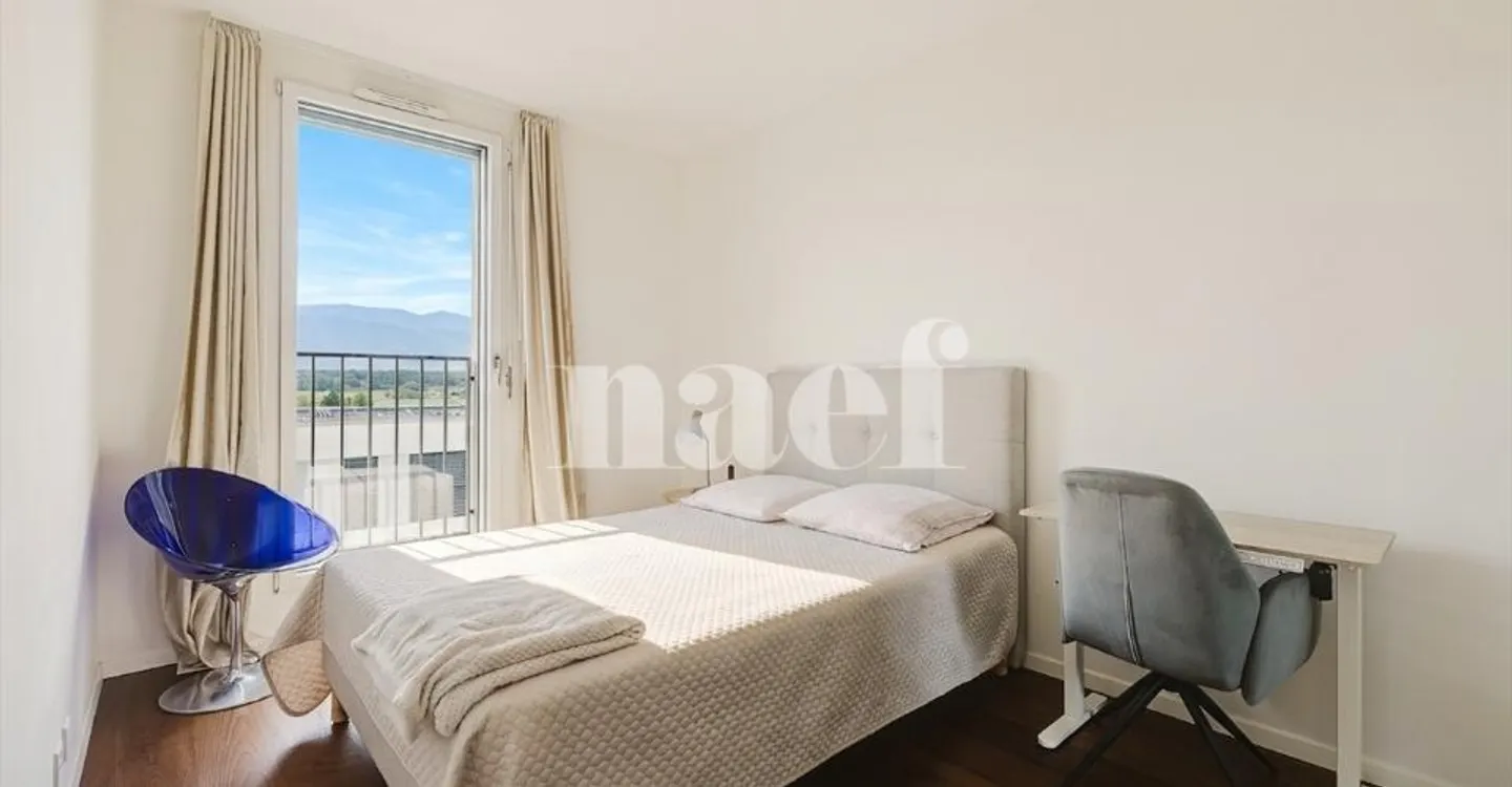 Außergewöhnliches Penthouse - 6 Zimmer im Herzen des Vergers-Eco-Viertels - Foto 6 von 12