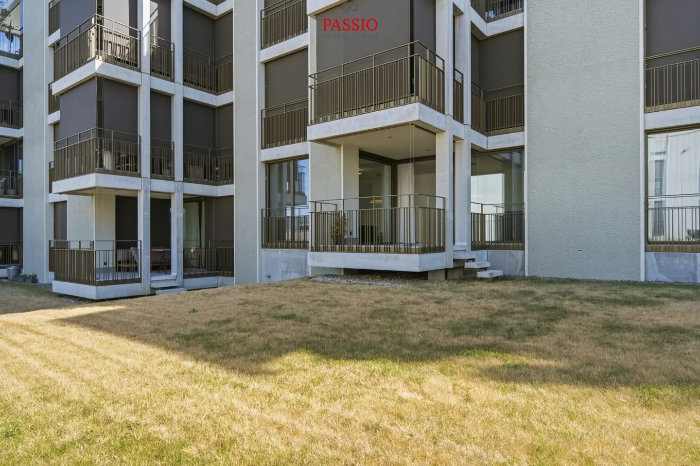 Appartement au rez-de-chaussée presque neuf avec balcon et accès à l'espace vert - Photo 22 sur 28