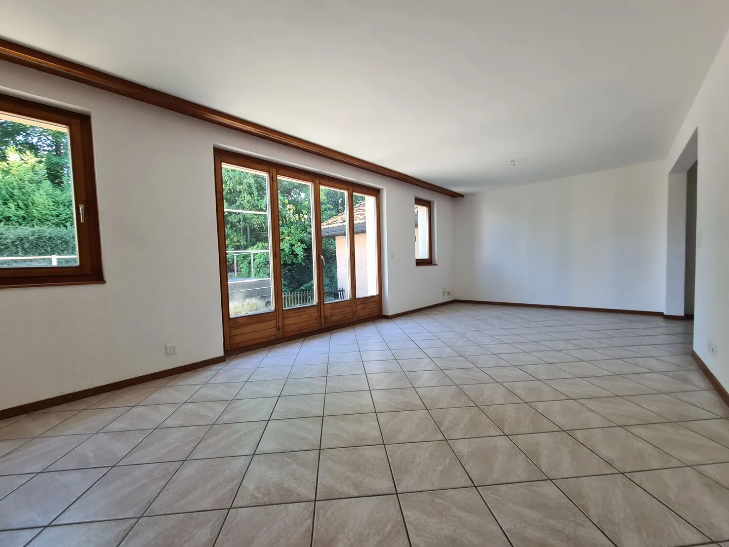 Apartment in Sainte-Croix Castle - Photo 1 of 10