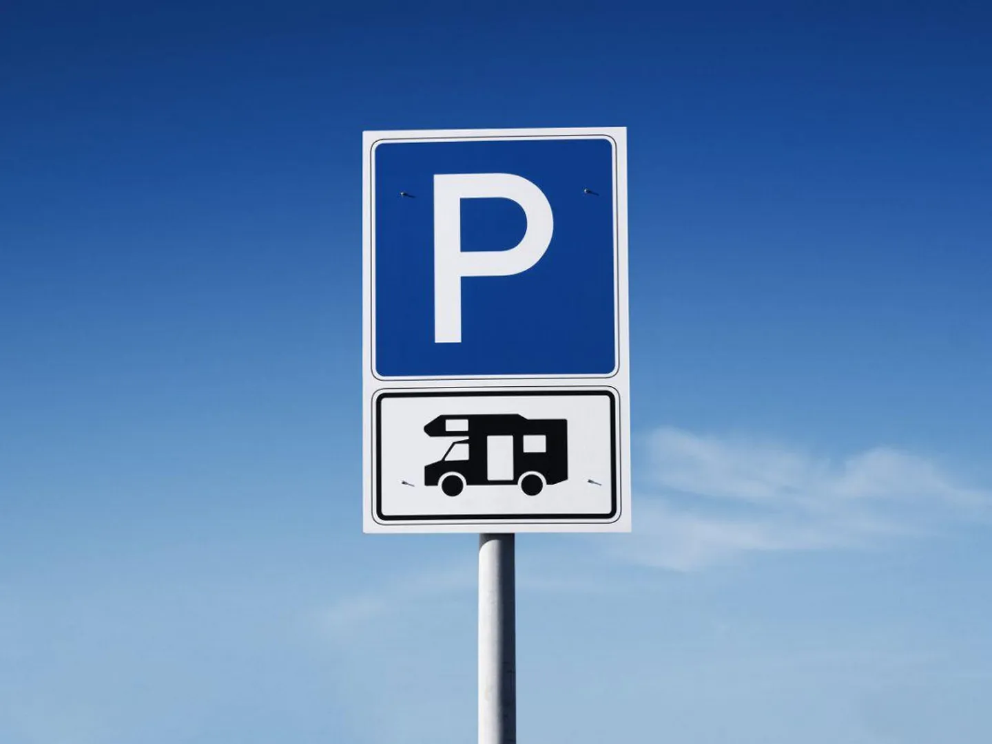 Gedeckte Abstellplätze für Wohnmobile - Foto 1 von 4