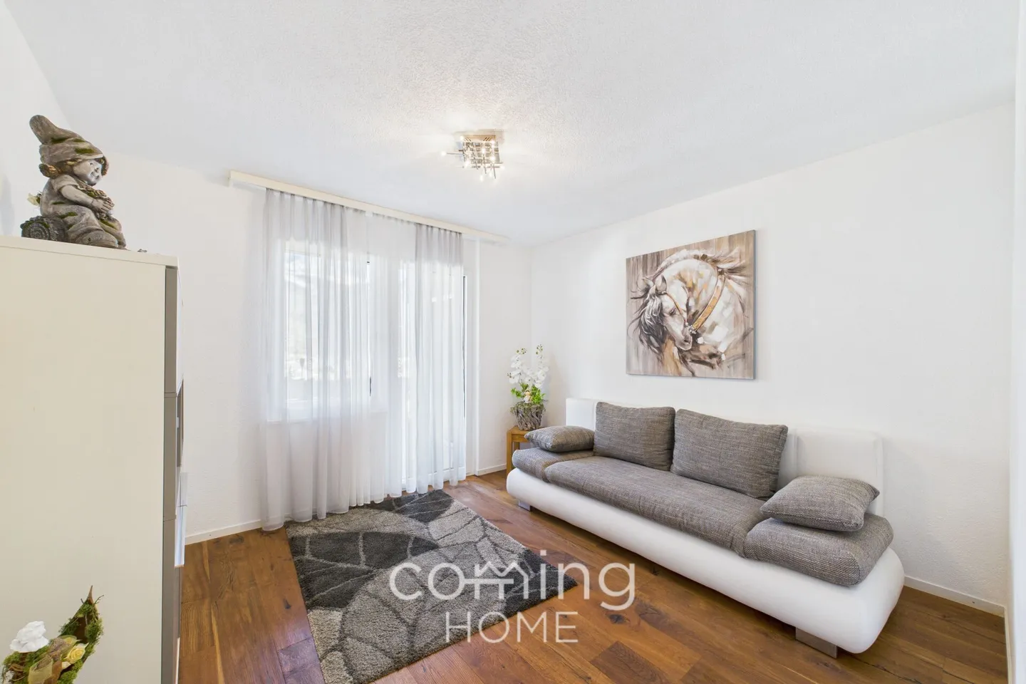 Stylish 5.5-room apartment in Brig-Glis - bright, spacious and centrally located - Photo 8 of 17