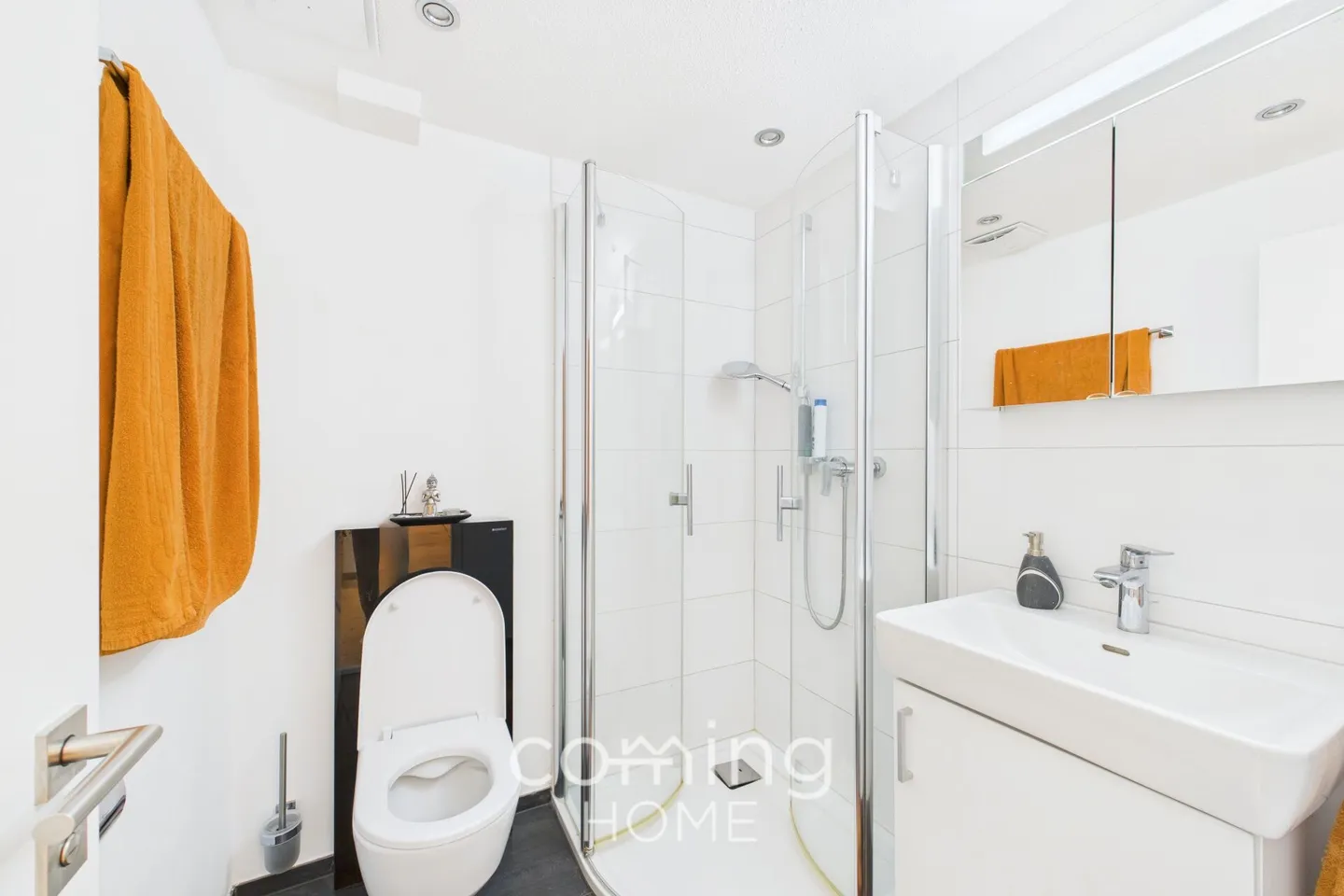 Stylish 5.5-room apartment in Brig-Glis - bright, spacious and centrally located - Photo 12 of 17