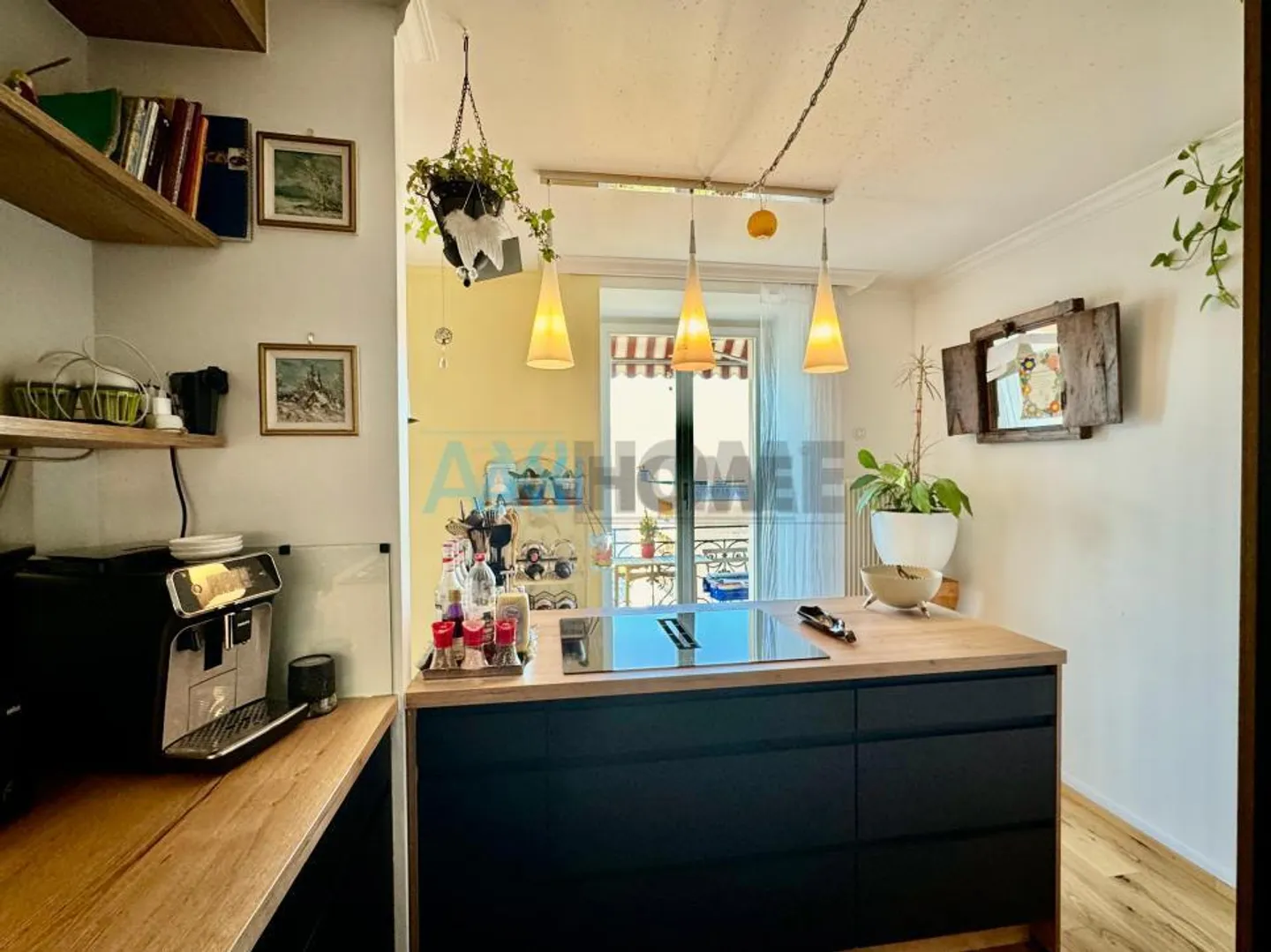 ESCLUSIVO, a pochi passi dal lago con vista eccezionale - Foto 9 di 13