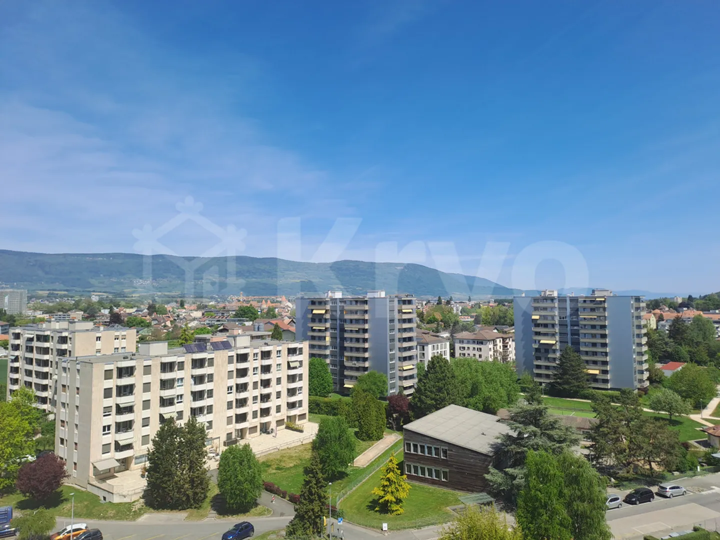 PIERRE-DE-SAVOIE 50, appartamento di 4,5 locali con vista mozzafiato - Foto 7 di 11