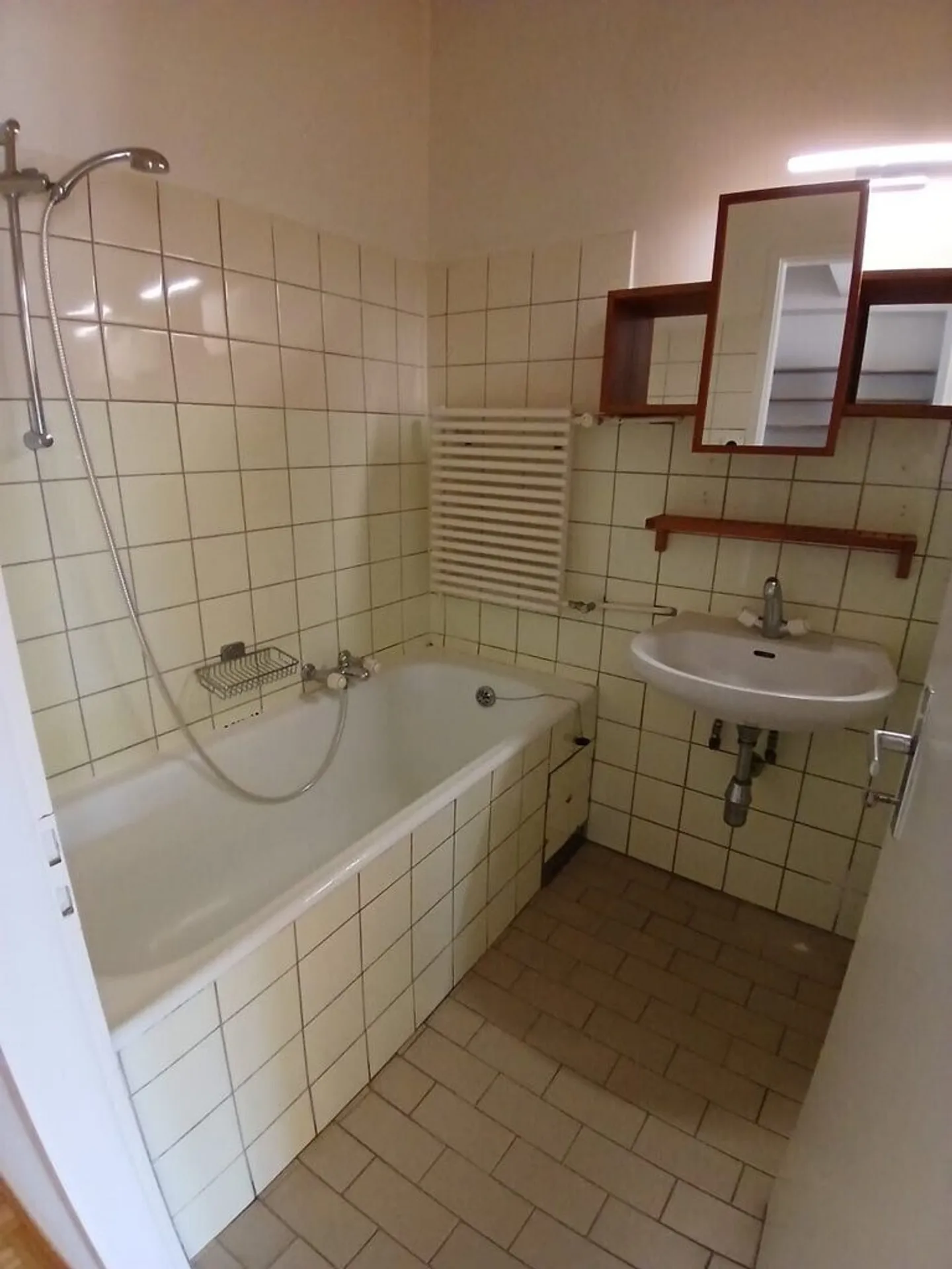 Zu ergreifen! Charmante Wohnung zur Miete im Herzen von Plainpalais! - Foto 7 von 7