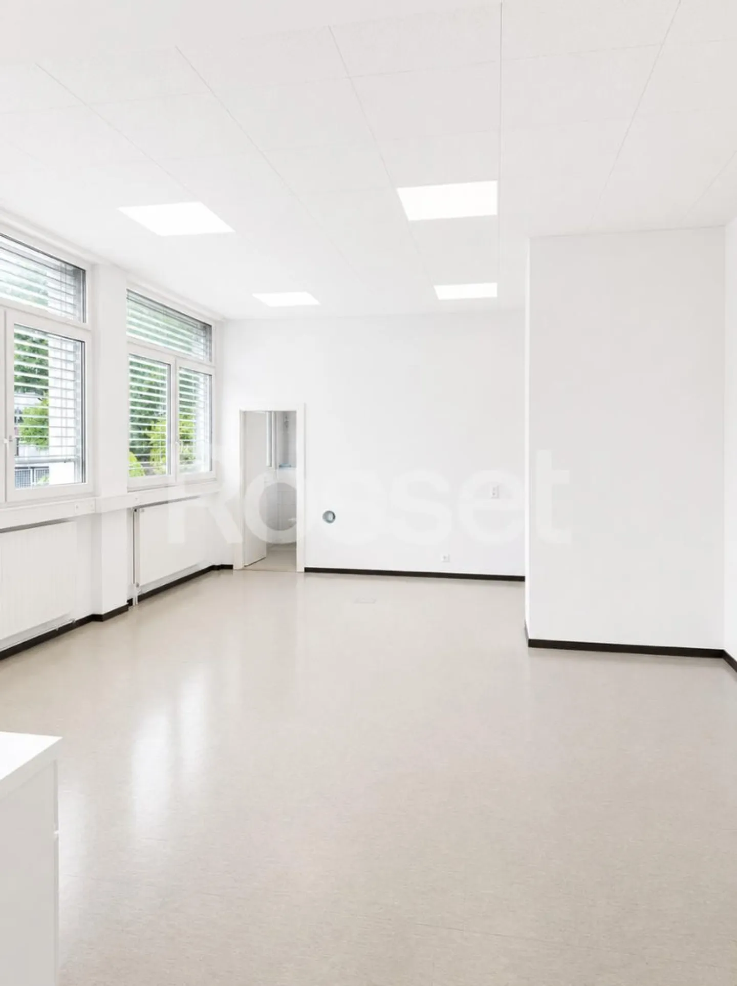 Büros von ca. 273 m² im Erdgeschoss - Foto 3 von 6