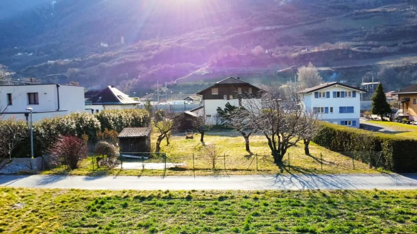 Semi-Detached Villa 4.5 Rooms in Saxon - Photo 5 of 7