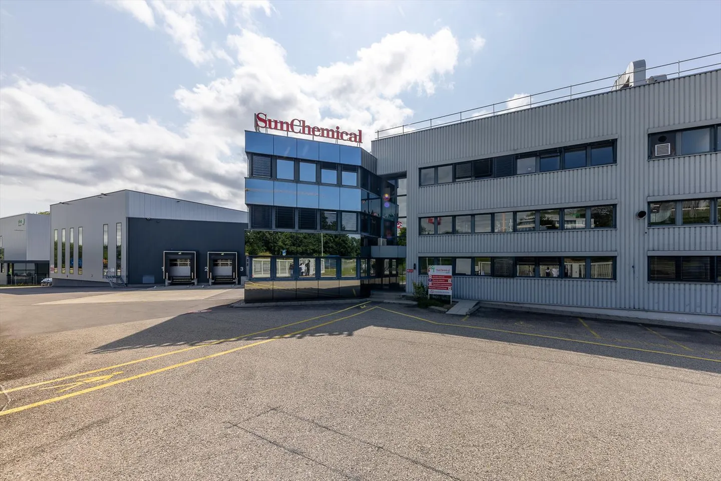 Industrial Building - Photo 6 of 13